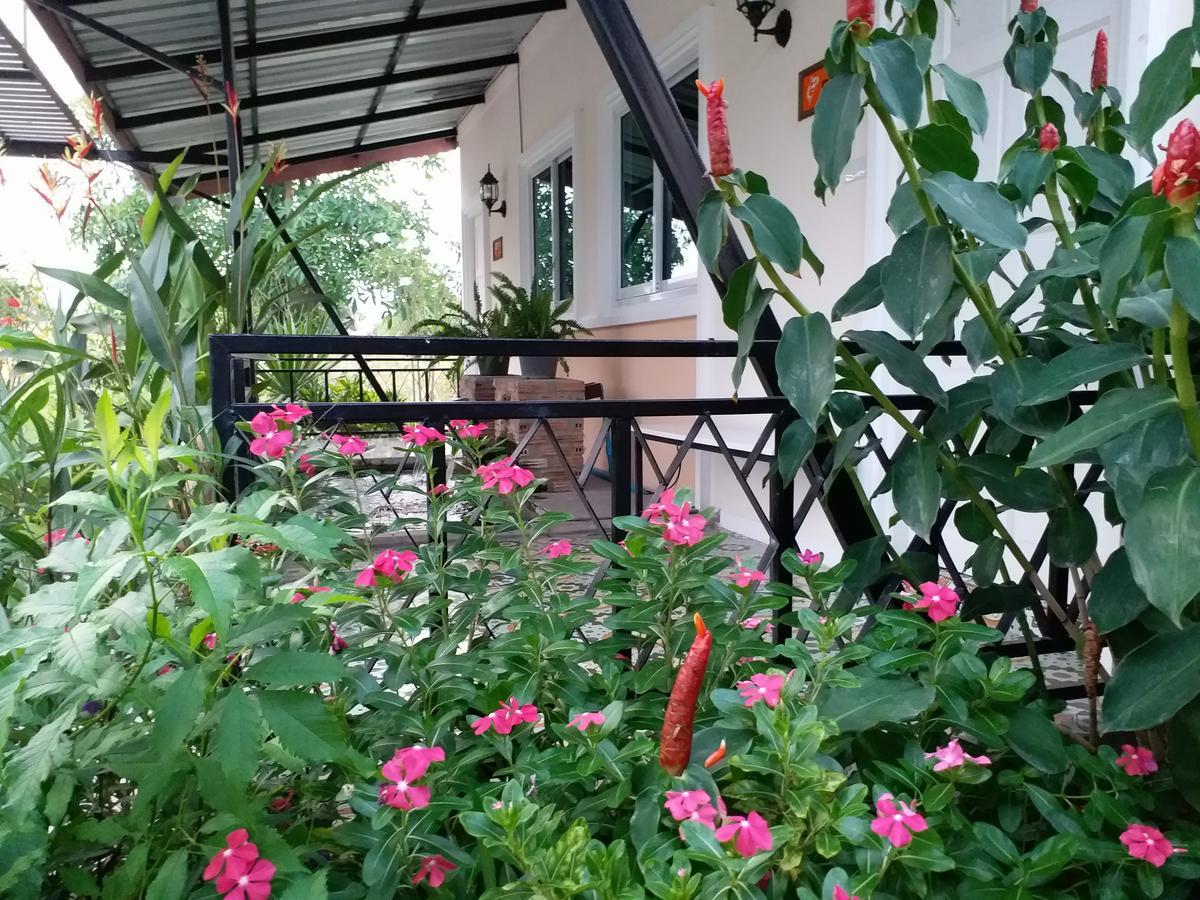 Fancy Carp Resort Ча-Ам Экстерьер фото